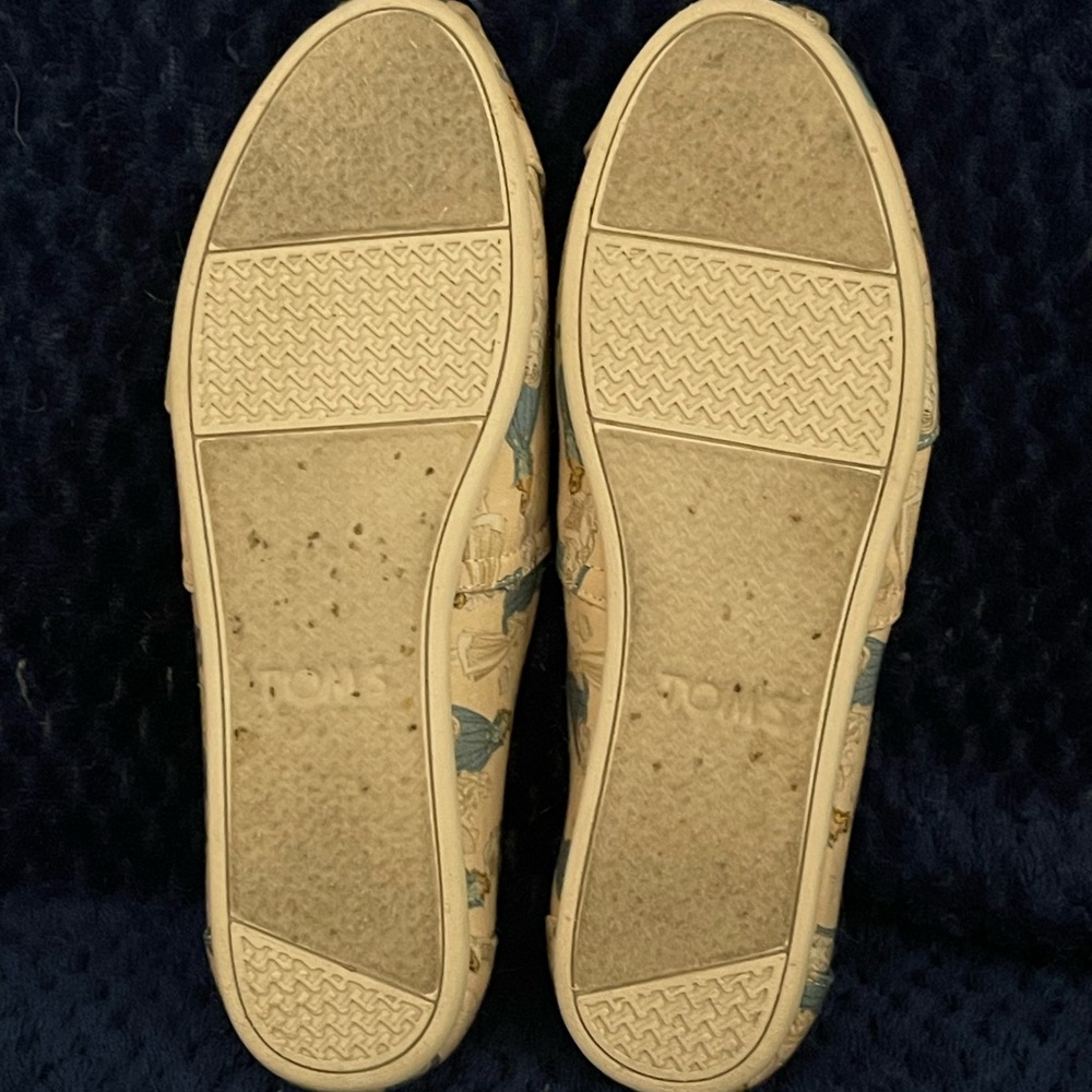 Sleeping Beauty Toms - image 3